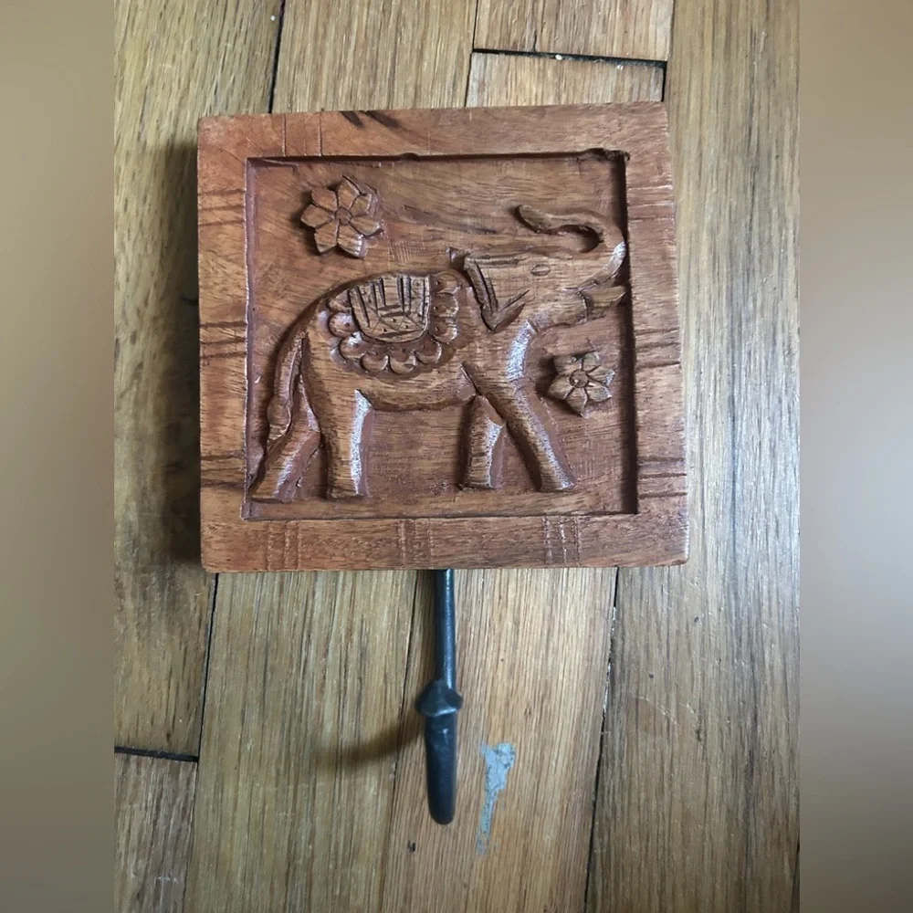 Vintage Hand Carved Elephant Wooden Wall Hook Coat Keys Rustic Boho Tribal